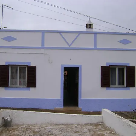 Casa Tia Adelina Сasa de vacaciones Paderne (Faro)